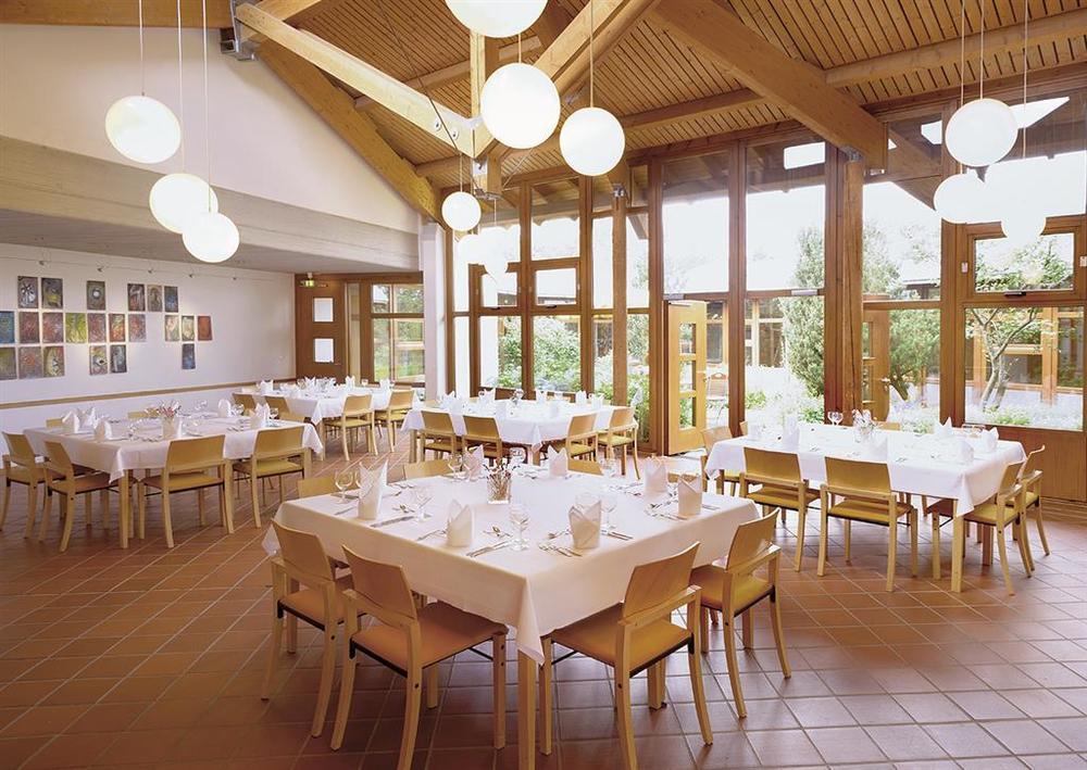 Hohenwart Forum Pforzheim Restaurant photo